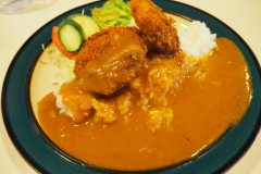 Matsumoto - Curry aux croquettes à la crème de crabe