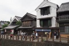 Sawara - Au bord du canal