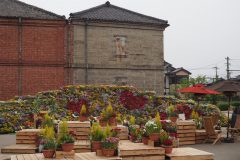 Tomioka - Place près de la gare