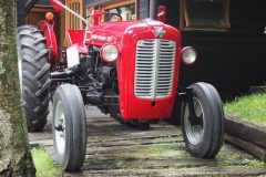 Moegi no mura - Vieux tracteur